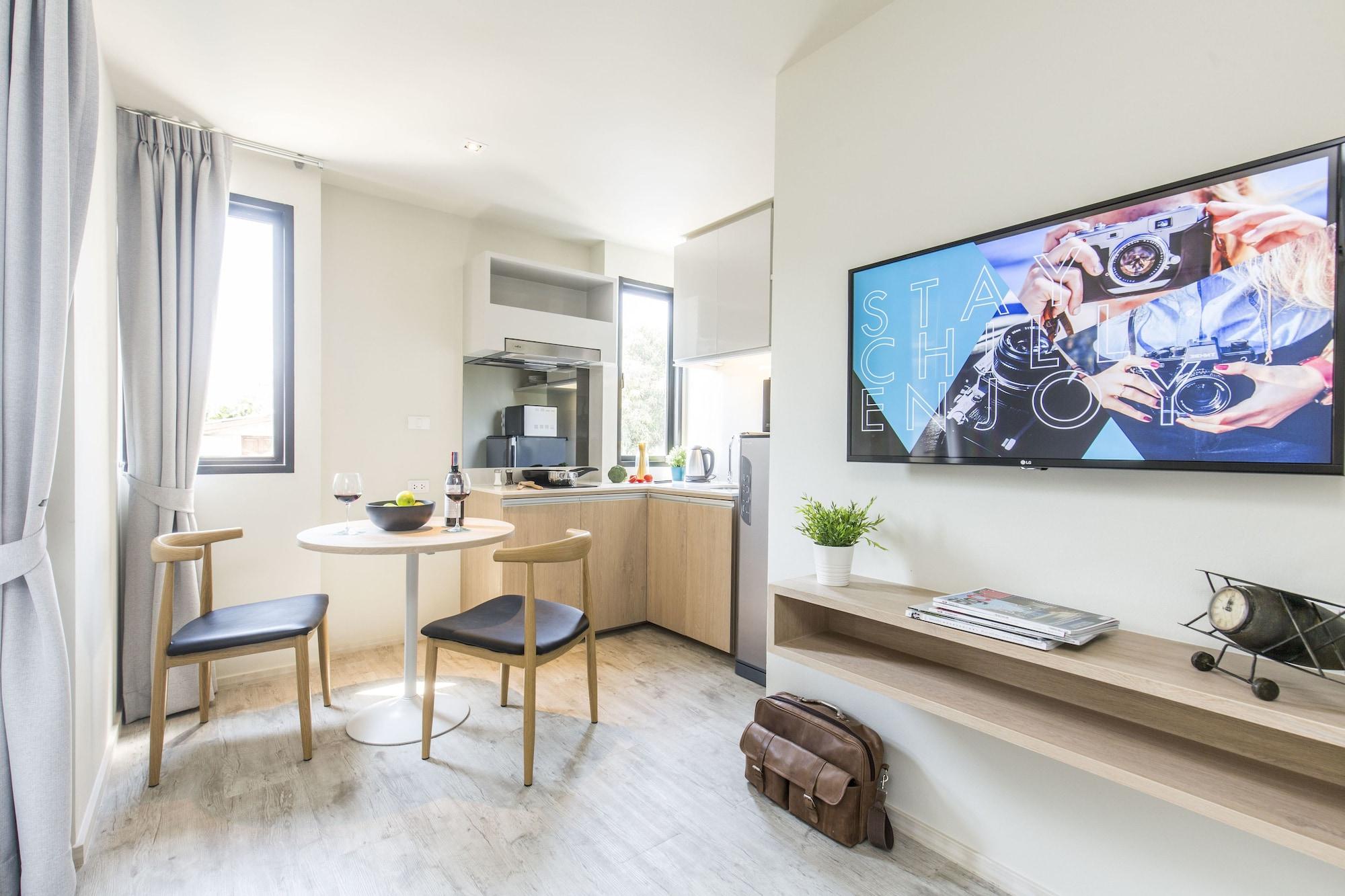 Cross Vibe Sukhumvit Отель 4*