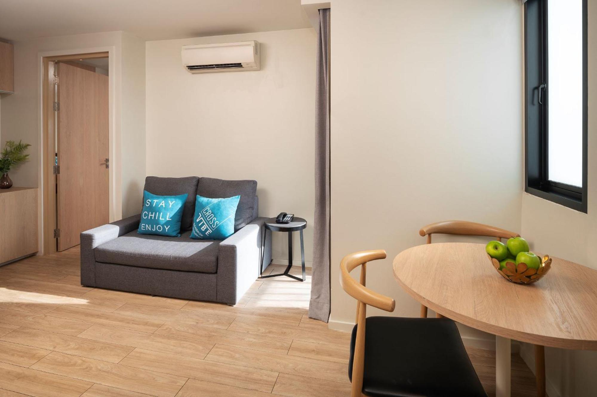 Cross Vibe Sukhumvit Бангкок